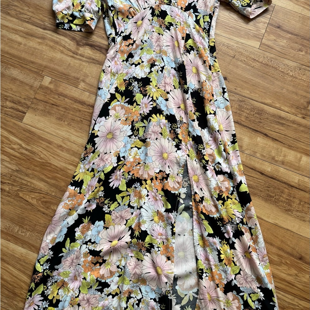 TOPSHOP FLORAL DRESS